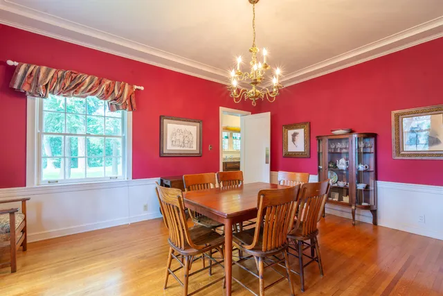 $400,000 | 1286 West Stephenson Street, Freeport, IL 61032