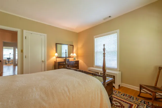 $400,000 | 1286 West Stephenson Street, Freeport, IL 61032