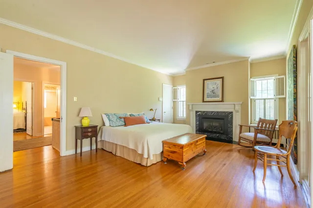 $400,000 | 1286 West Stephenson Street, Freeport, IL 61032