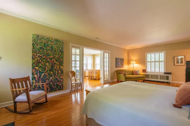 $400,000 | 1286 West Stephenson Street, Freeport, IL 61032