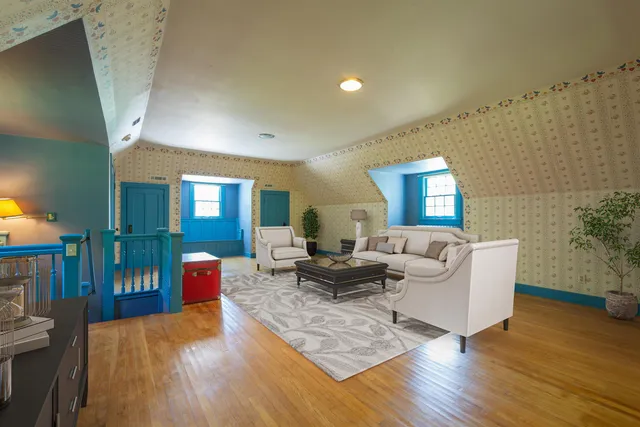 $400,000 | 1286 West Stephenson Street, Freeport, IL 61032