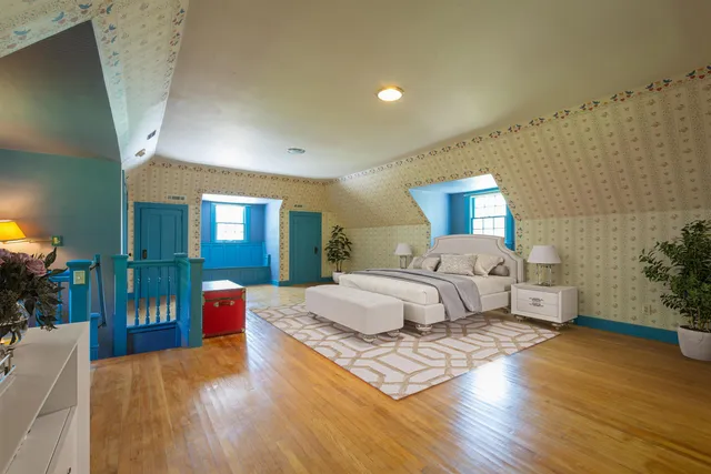 $400,000 | 1286 West Stephenson Street, Freeport, IL 61032