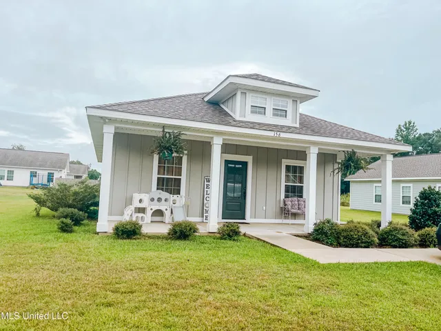 $205,000 | 156 Ridge Lane, Lucedale, MS 39452