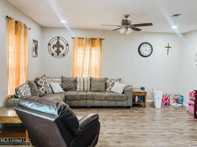 $205,000 | 156 Ridge Lane, Lucedale, MS 39452