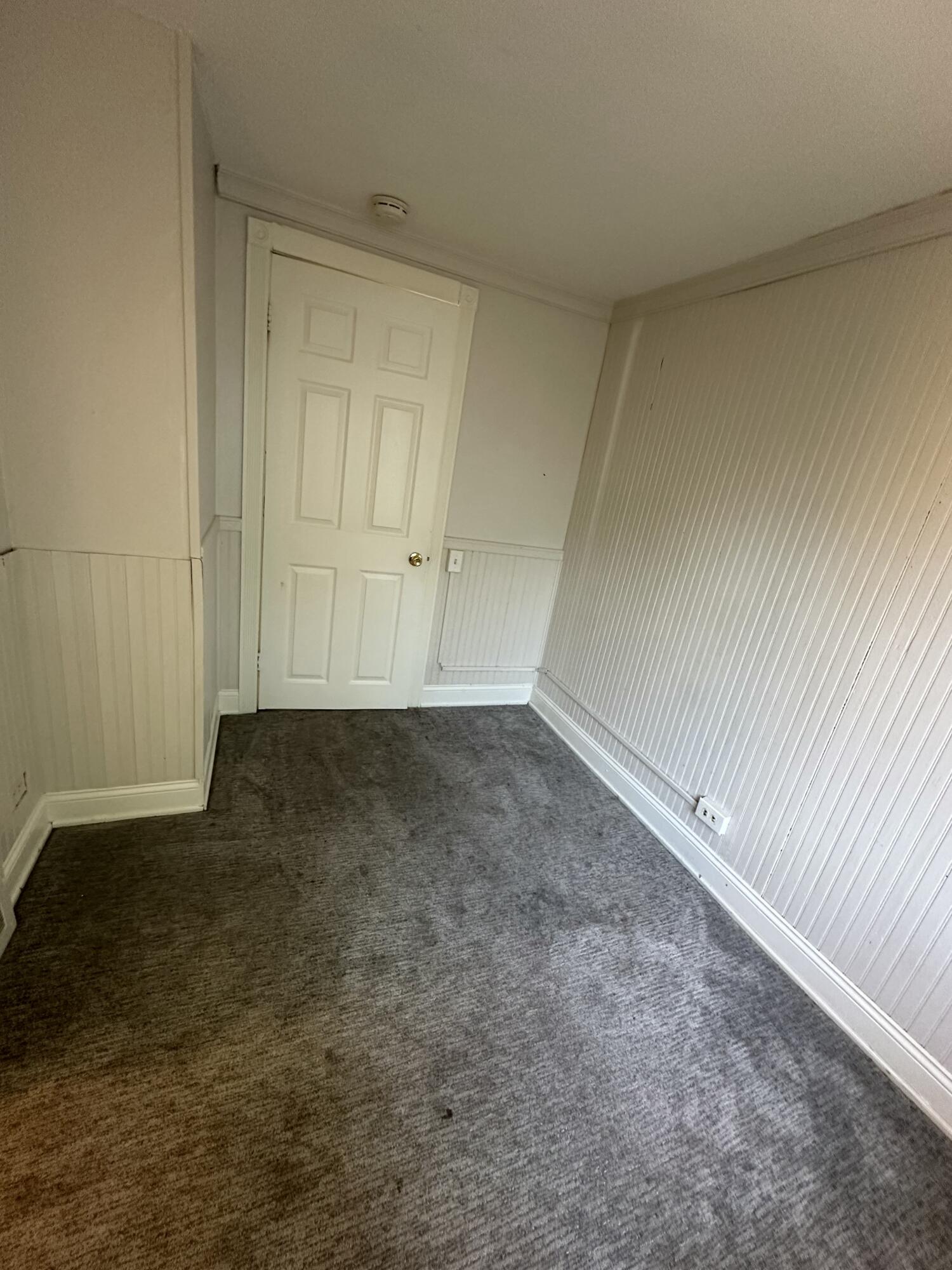 6453 West Point Street Taylor, MI 48180 - Photo 14 of 24 Upper Unit