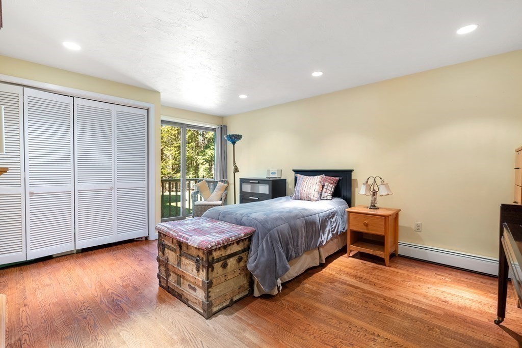 44 Stone Road Sudbury, MA 01776 - Photo 12 of 36