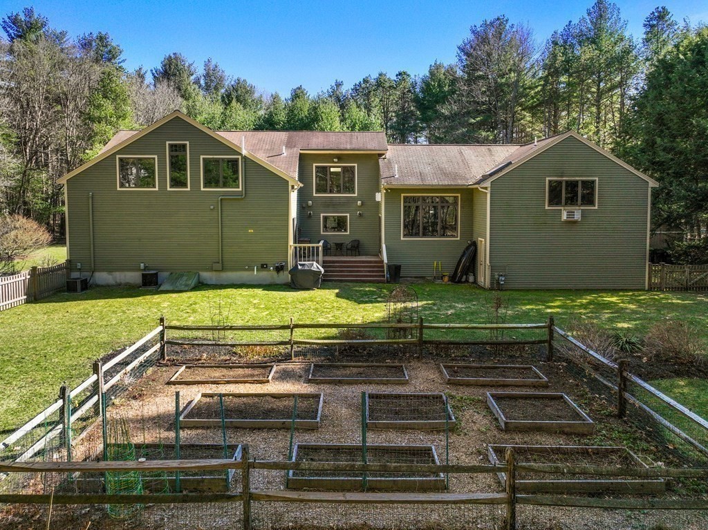 44 Stone Road Sudbury, MA 01776 - Photo 32 of 36