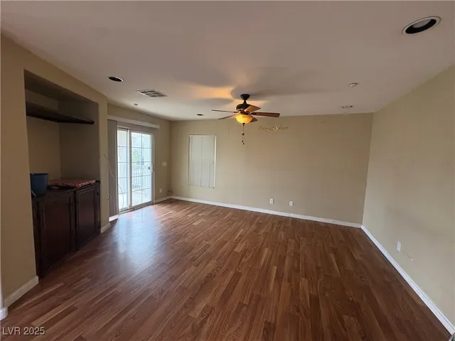 $2,050 | 9133 Palatial Palette Court, Las Vegas, NV 89149