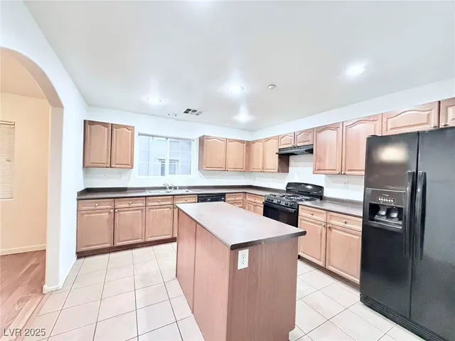 $2,050 | 9133 Palatial Palette Court, Las Vegas, NV 89149