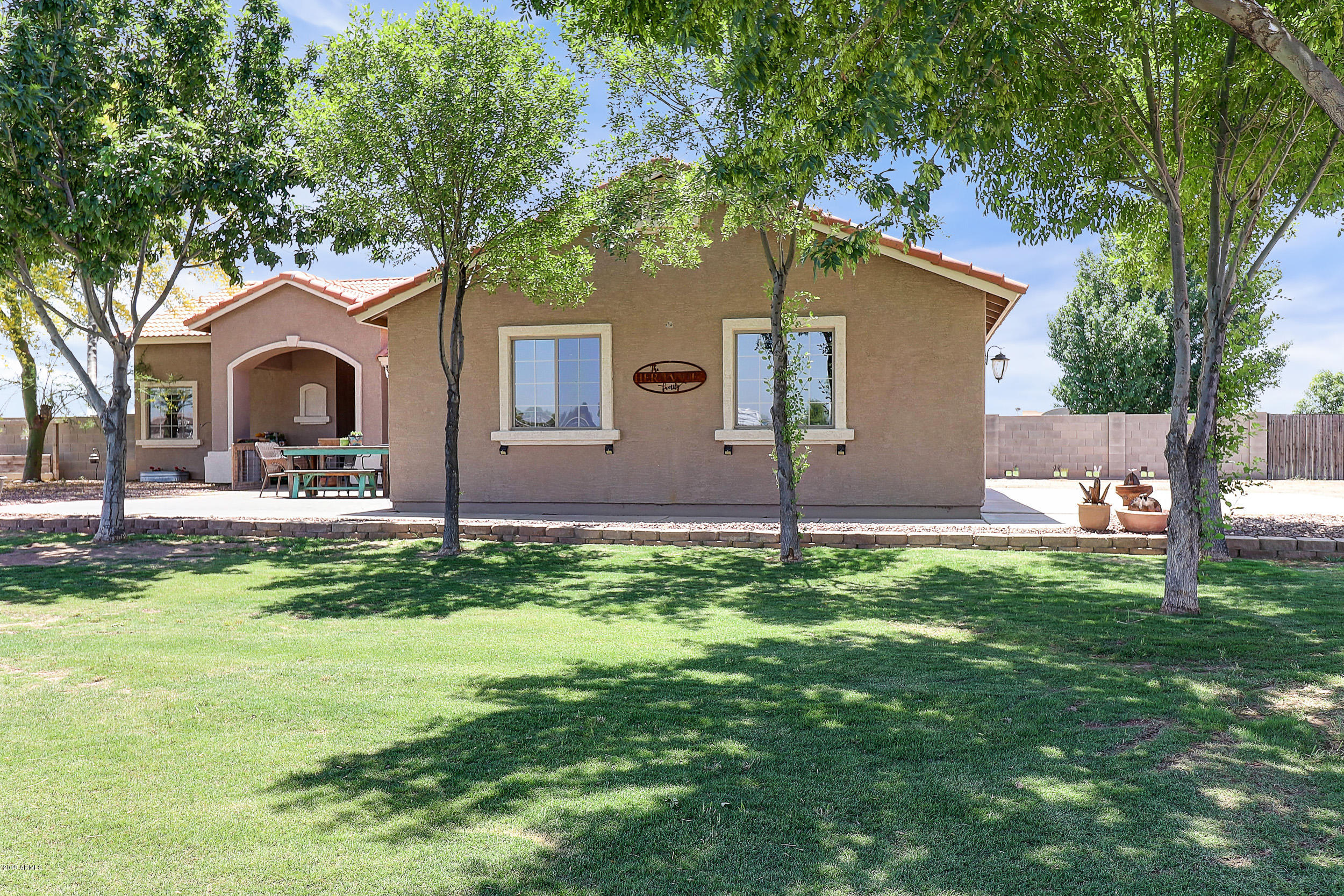22007 West Carter Road Buckeye, AZ 85326 - Photo 3 of 35 A (3)