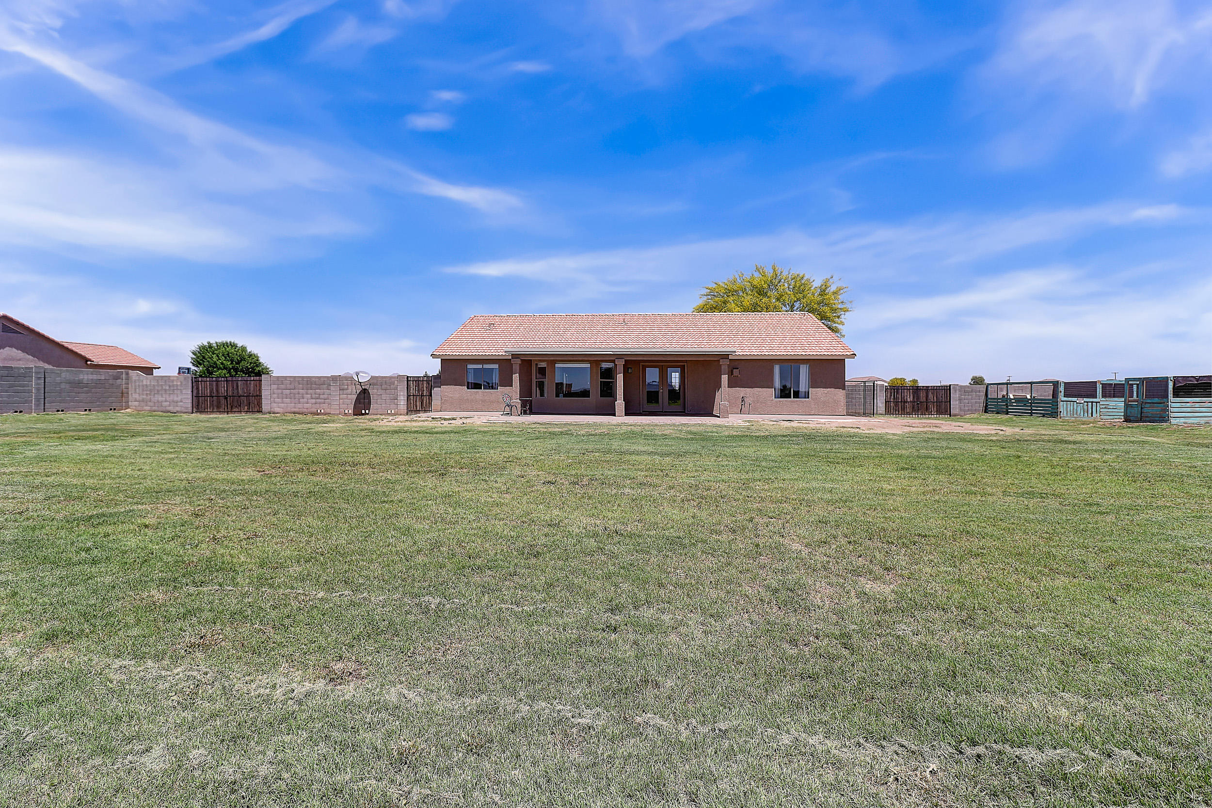 22007 West Carter Road Buckeye, AZ 85326 - Photo 31 of 35 C (6)