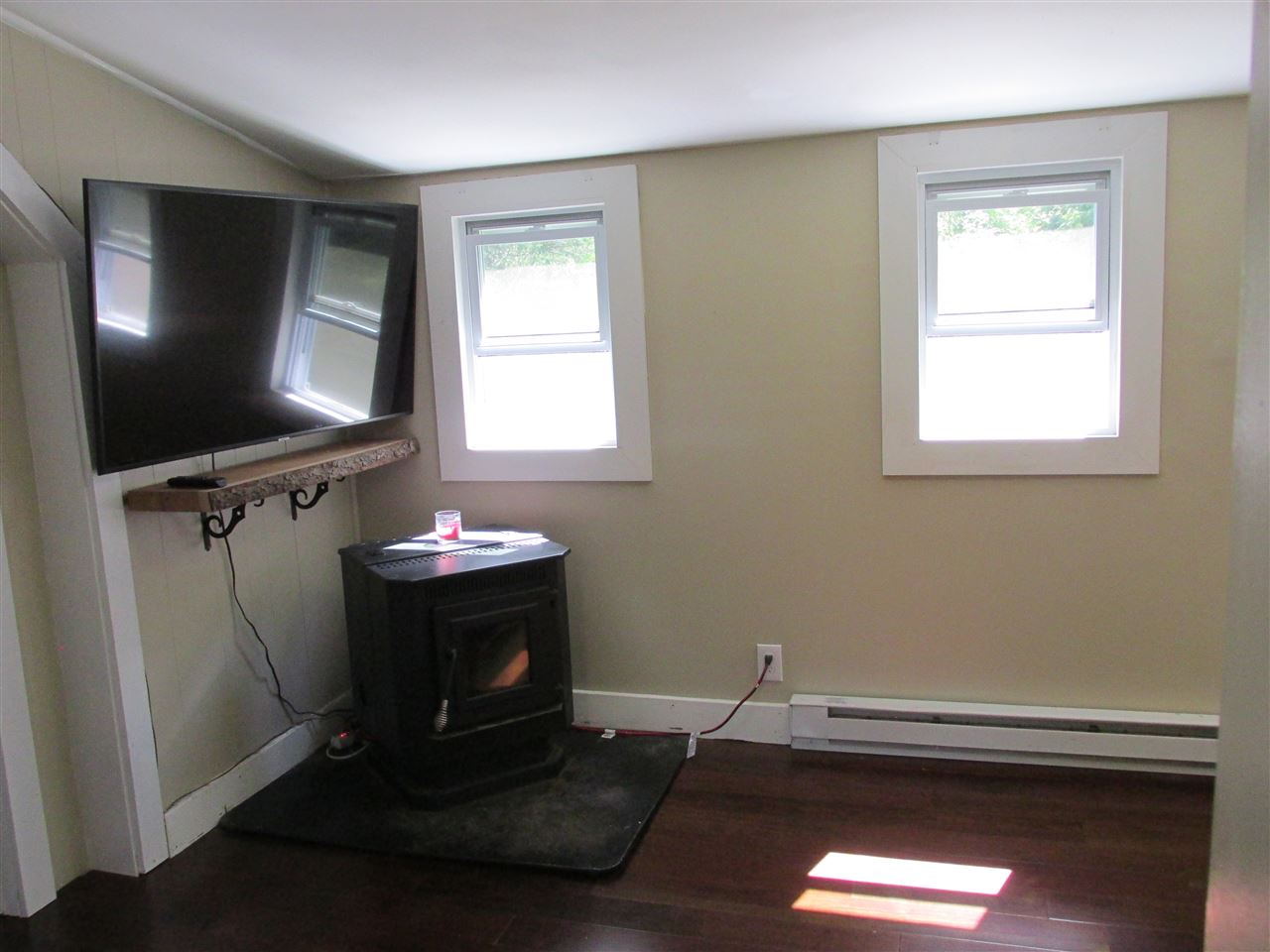 98 Perkins Pond Road Weare, NH 03281 - Photo 17 of 30