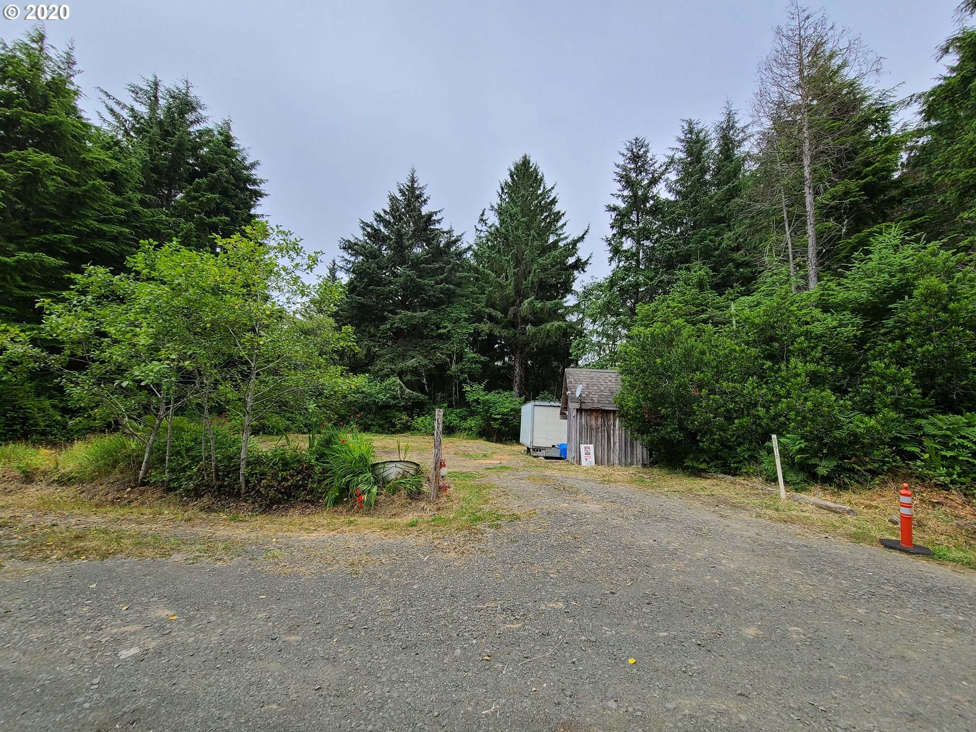 62910 Southwest 12th Road Coos Bay, OR 97420 - Photo 5 of 7 Gallery Image 5