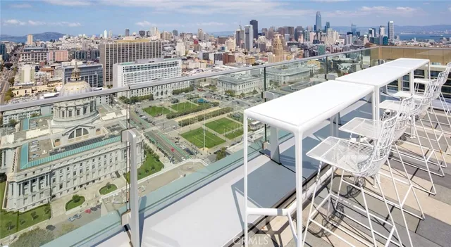 $6,160 | 100 Van Ness Avenue, Unit 2508, San Francisco, CA 94102