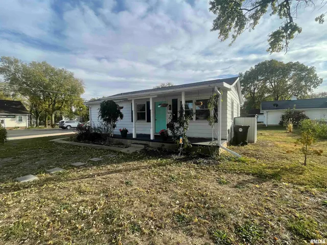 $114,900 | 418 West Walnut Street, Chillicothe, IL 61523
