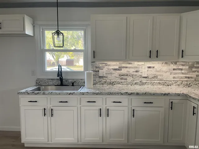 $114,900 | 418 West Walnut Street, Chillicothe, IL 61523