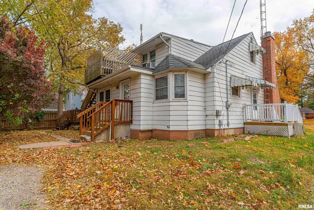 $99,900 | 306 Woodlawn Road, Lincoln, IL 62656