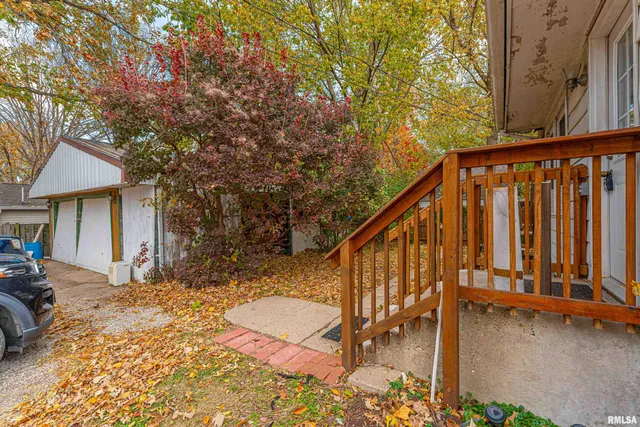 $99,900 | 306 Woodlawn Road, Lincoln, IL 62656