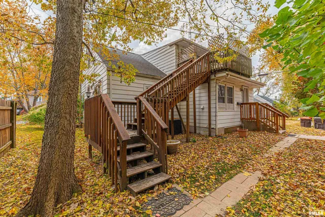 $99,900 | 306 Woodlawn Road, Lincoln, IL 62656