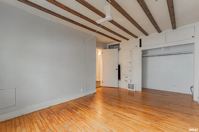 $99,900 | 306 Woodlawn Road, Lincoln, IL 62656