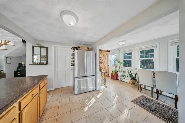 $499,999 | 13 Wakefield Avenue, South Kingstown, RI 02879