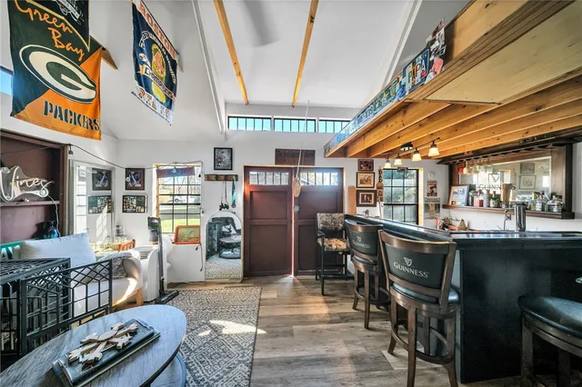 $499,999 | 13 Wakefield Avenue, South Kingstown, RI 02879