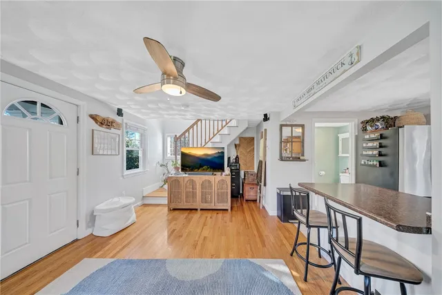 $499,999 | 13 Wakefield Avenue, South Kingstown, RI 02879