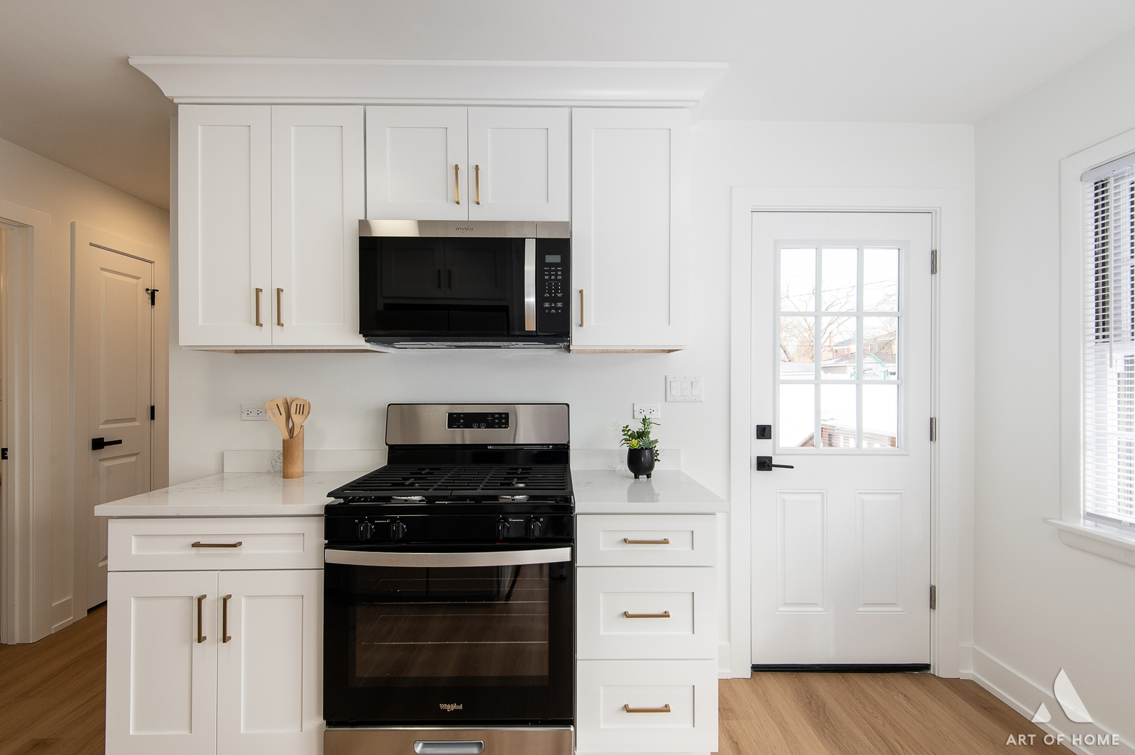 18441 Stewart Avenue Homewood, IL 60430 - Photo 18 of 50