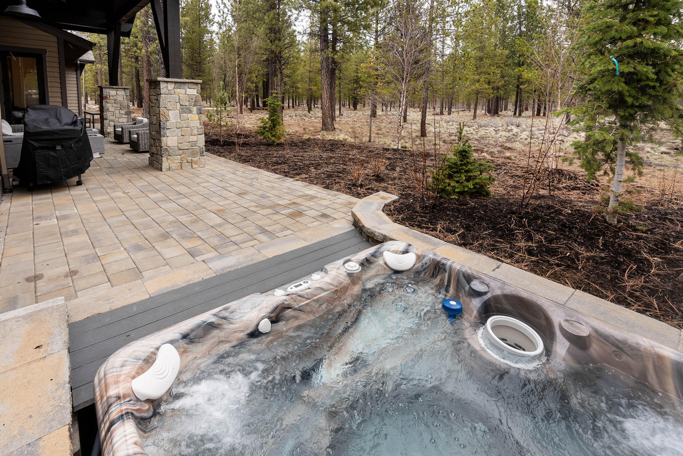 56887 Dancing Rock Loop, Unit 15B Bend, OR 97707 - Photo 9 of 40 56887 Dancing Rock Loop b_0021 copy