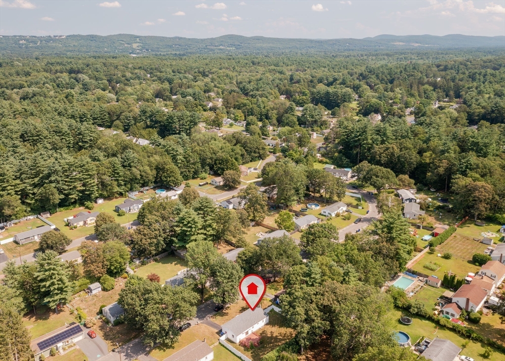 60 Saffron Circle Springfield, MA 01129 - Photo 36 of 37 a view of city and mountain