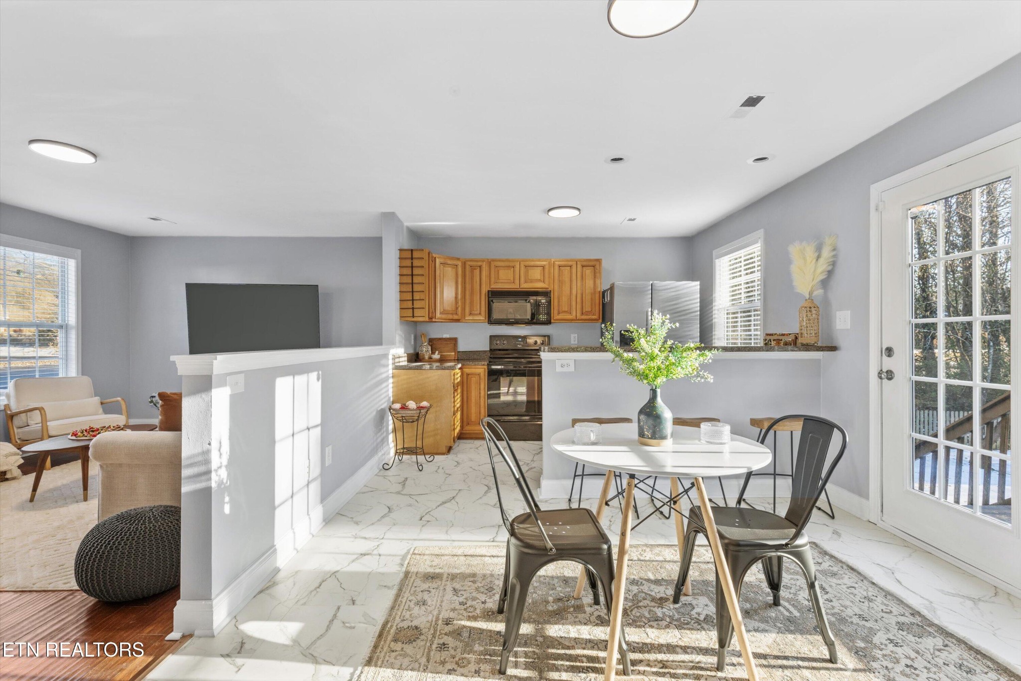 809 Cessna Road Knoxville, TN 37919 - Photo 17 of 36 Gallery Image 17