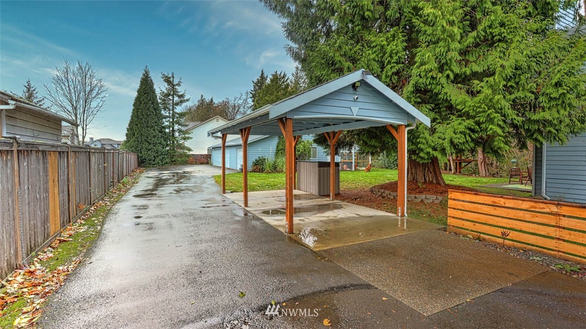 18820 106th Avenue Southeast Renton, WA 98055 - Photo 31 of 38 Gallery Image 31