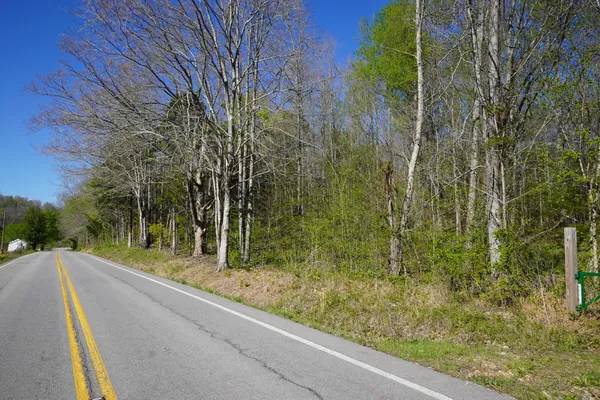 $159,900 | 4219 Hwy 49 Tennessee Ridge, Cumberland City, TN 37050