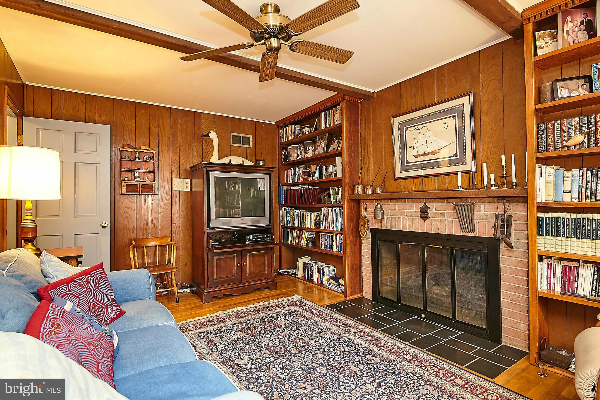 6130 Long Meadow Road McLean, VA 22101 - Photo 13 of 25 Family Room