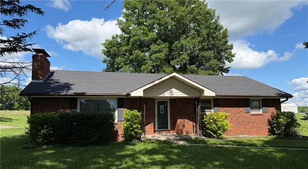 $349,900 | 1305 South Us 71 Highway, Savannah, MO 64485