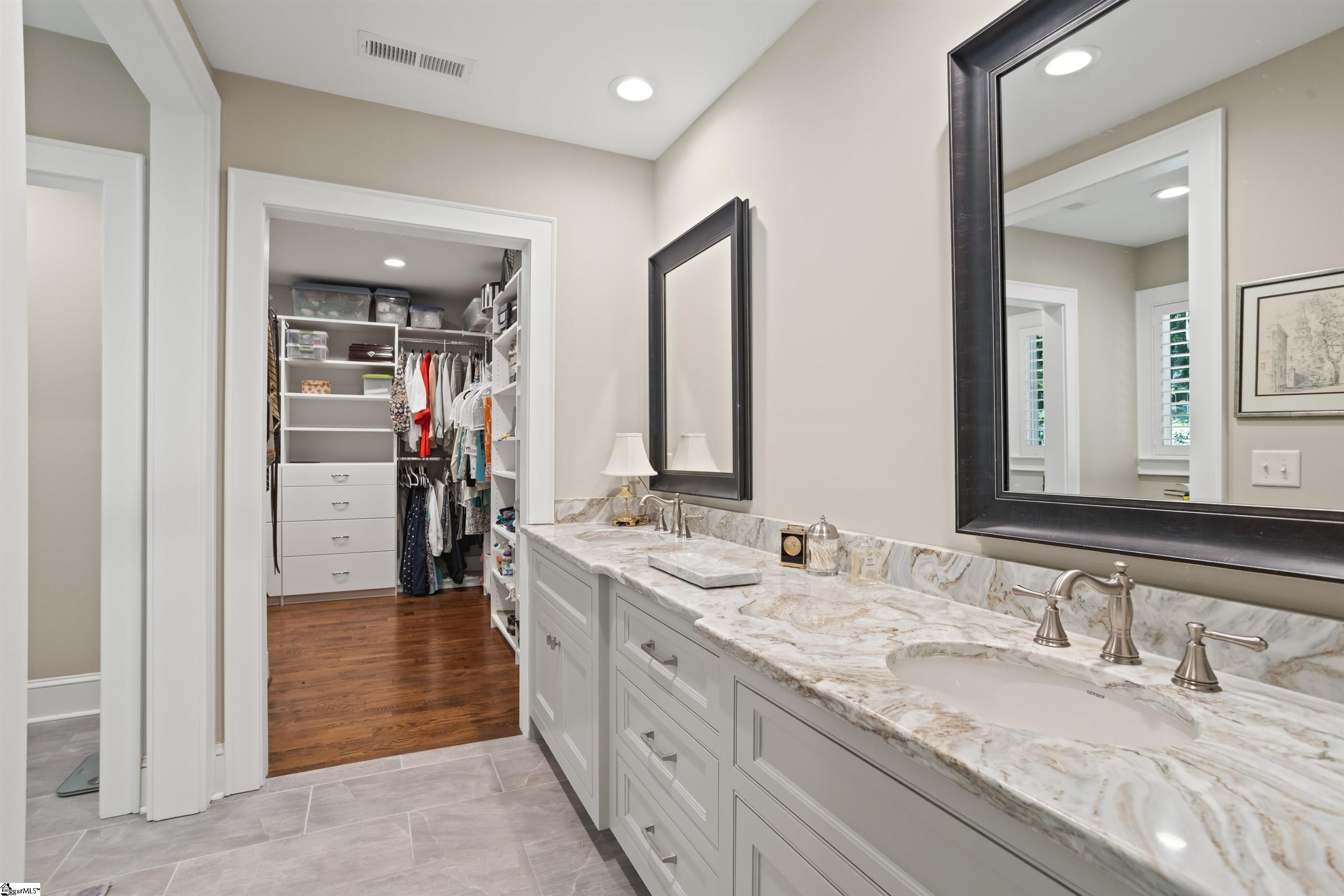 307 Hammett Road Greer, SC 29650 - Photo 14 of 34