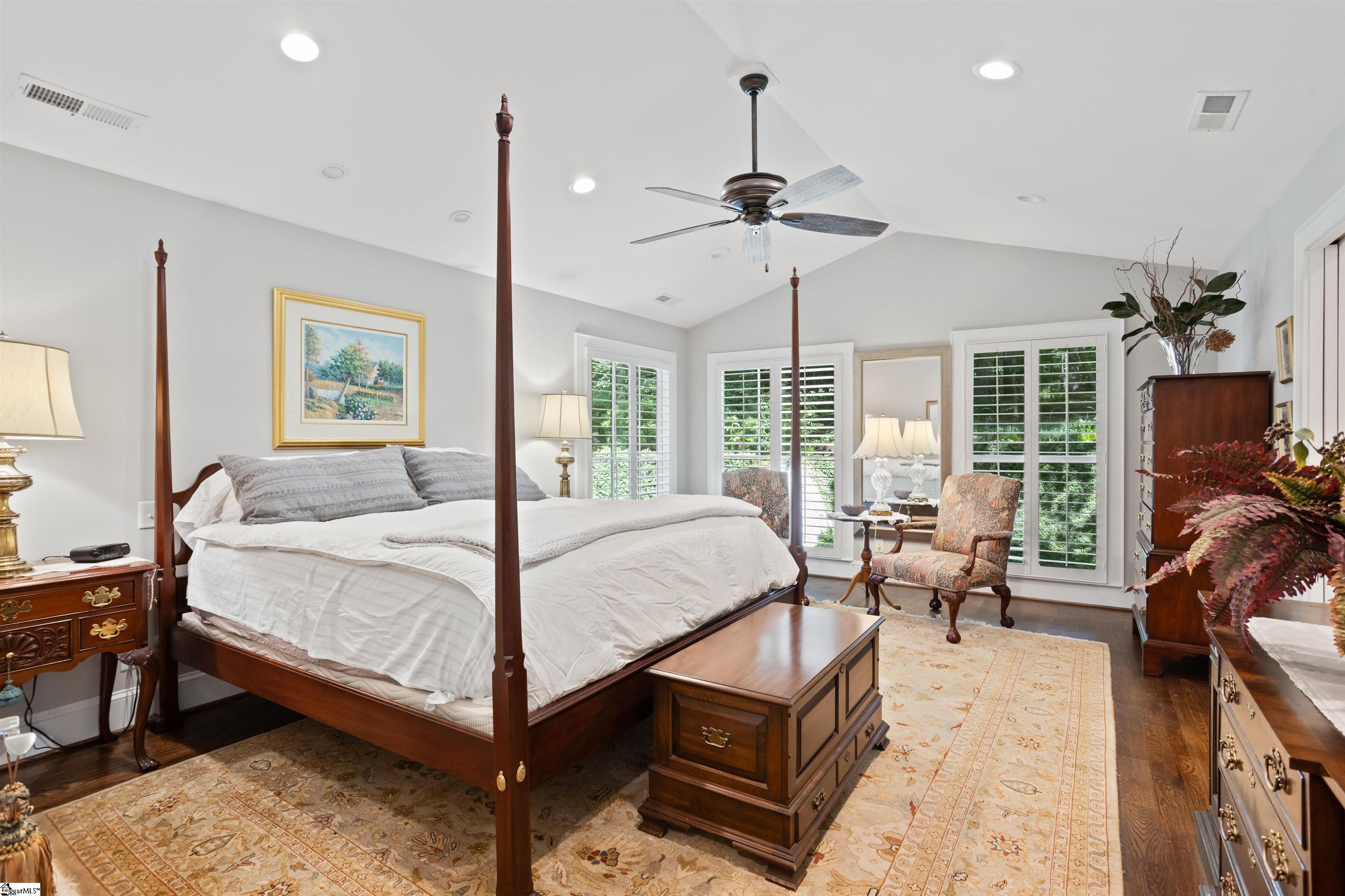 307 Hammett Road Greer, SC 29650 - Photo 5 of 34