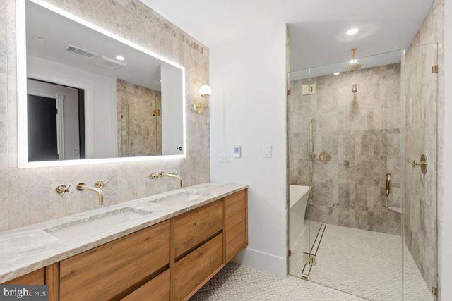 $1,040,000 | 441 Q Street Northwest, Unit 1, Washington, DC 20001