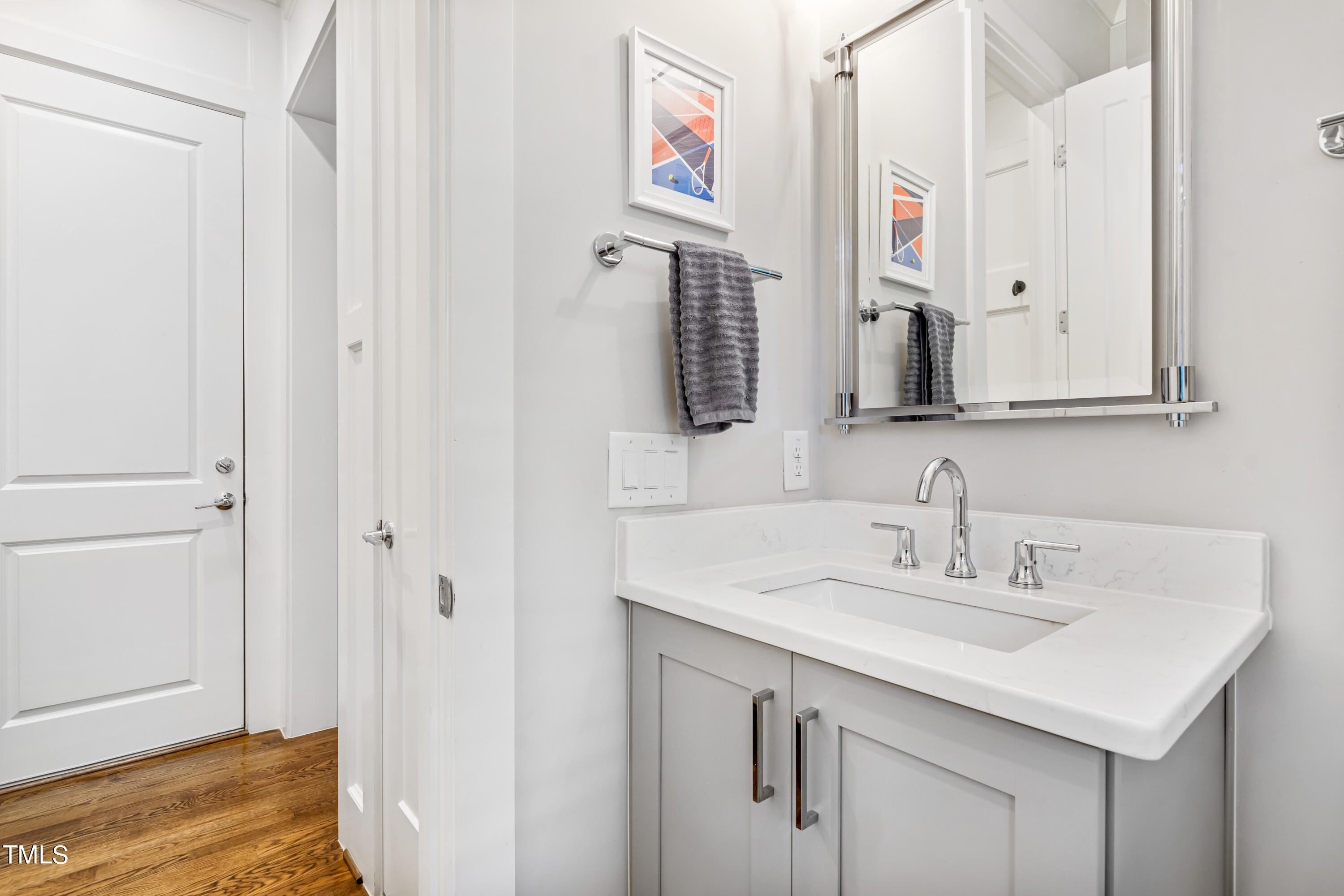 1305 Pecora Lane Raleigh, NC 27607 - Photo 22 of 49 BAthroom
