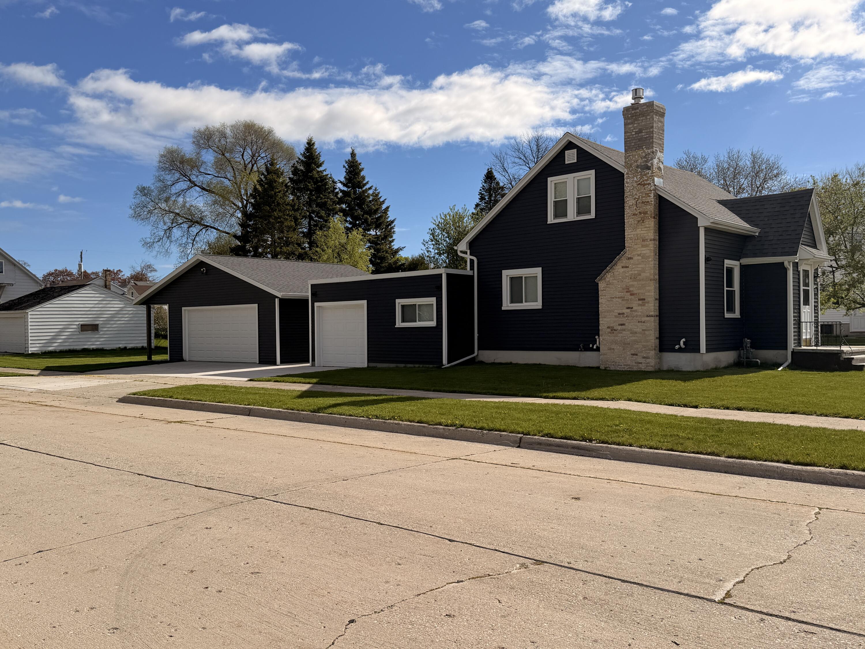 1924 24th Street Two Rivers, WI 54241 - Photo 25 of 26 IMG_1181