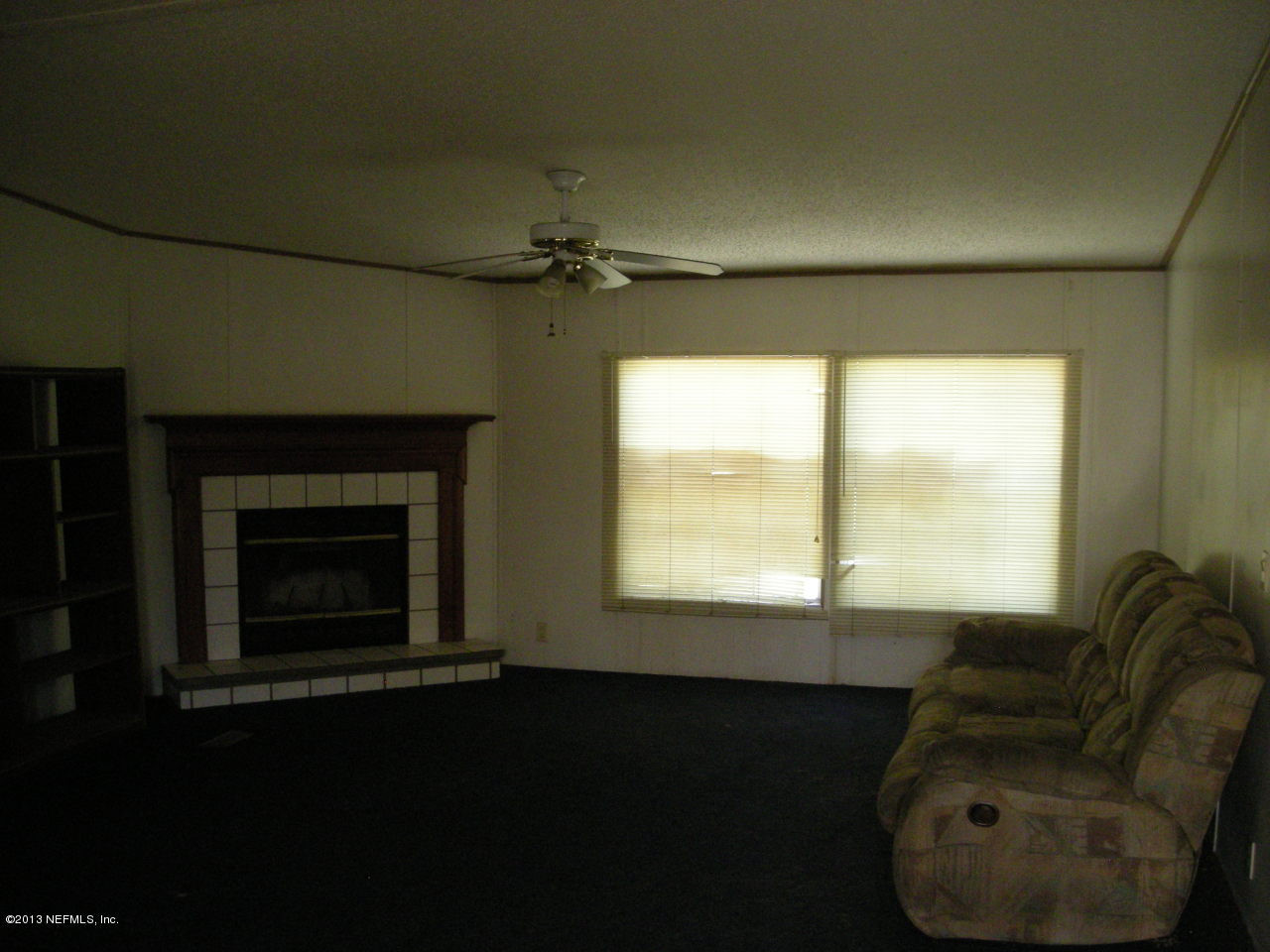 709 Jackson Road Jacksonville, FL 32225 - Photo 5 of 11 Greatroom/Fireplace