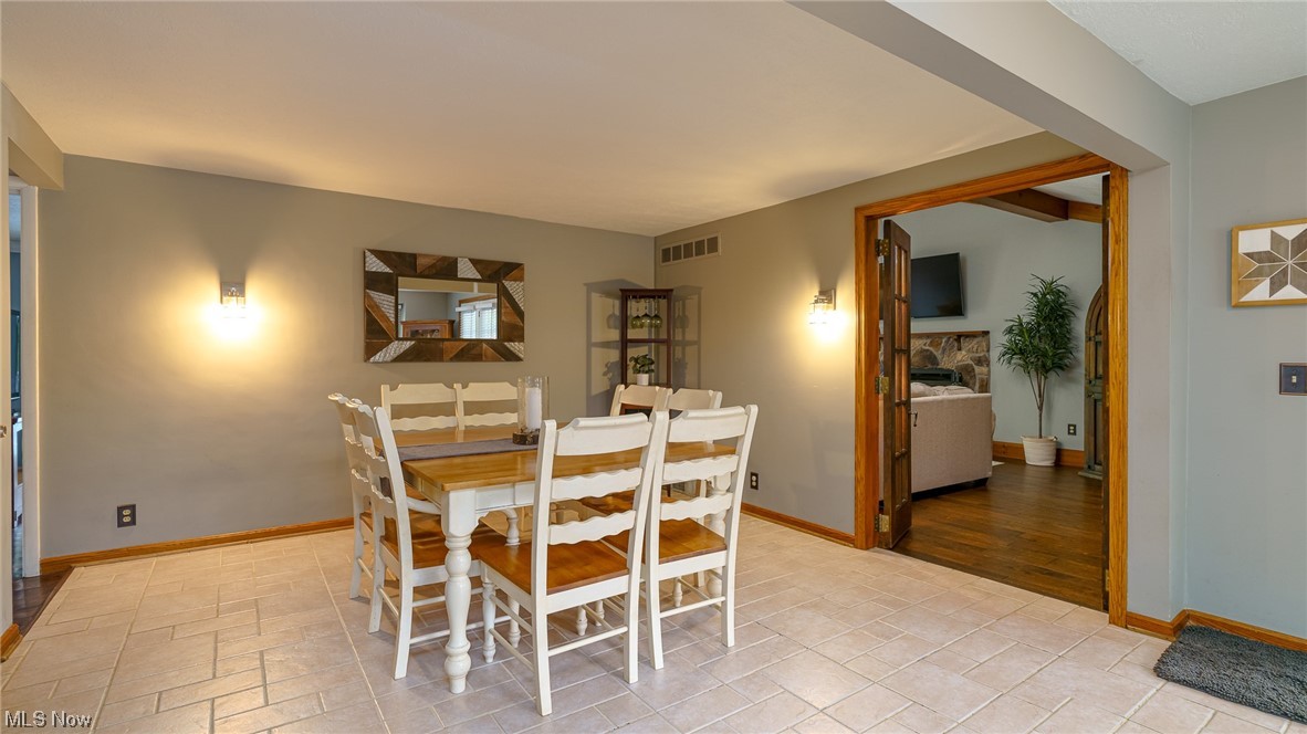 301 Perry Drive Northwest Canton, OH 44708 - Photo 20 of 34 Dining room with access to living room