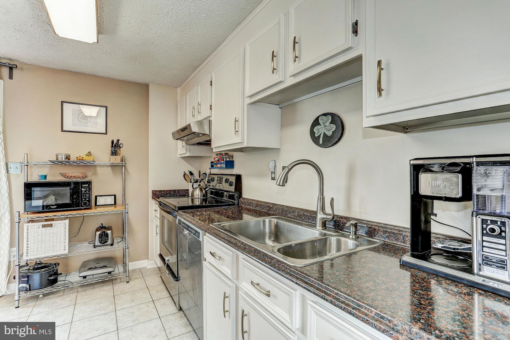 8469 Rippled Creek Court Springfield, VA 22153 - Photo 9 of 30 Kitchen