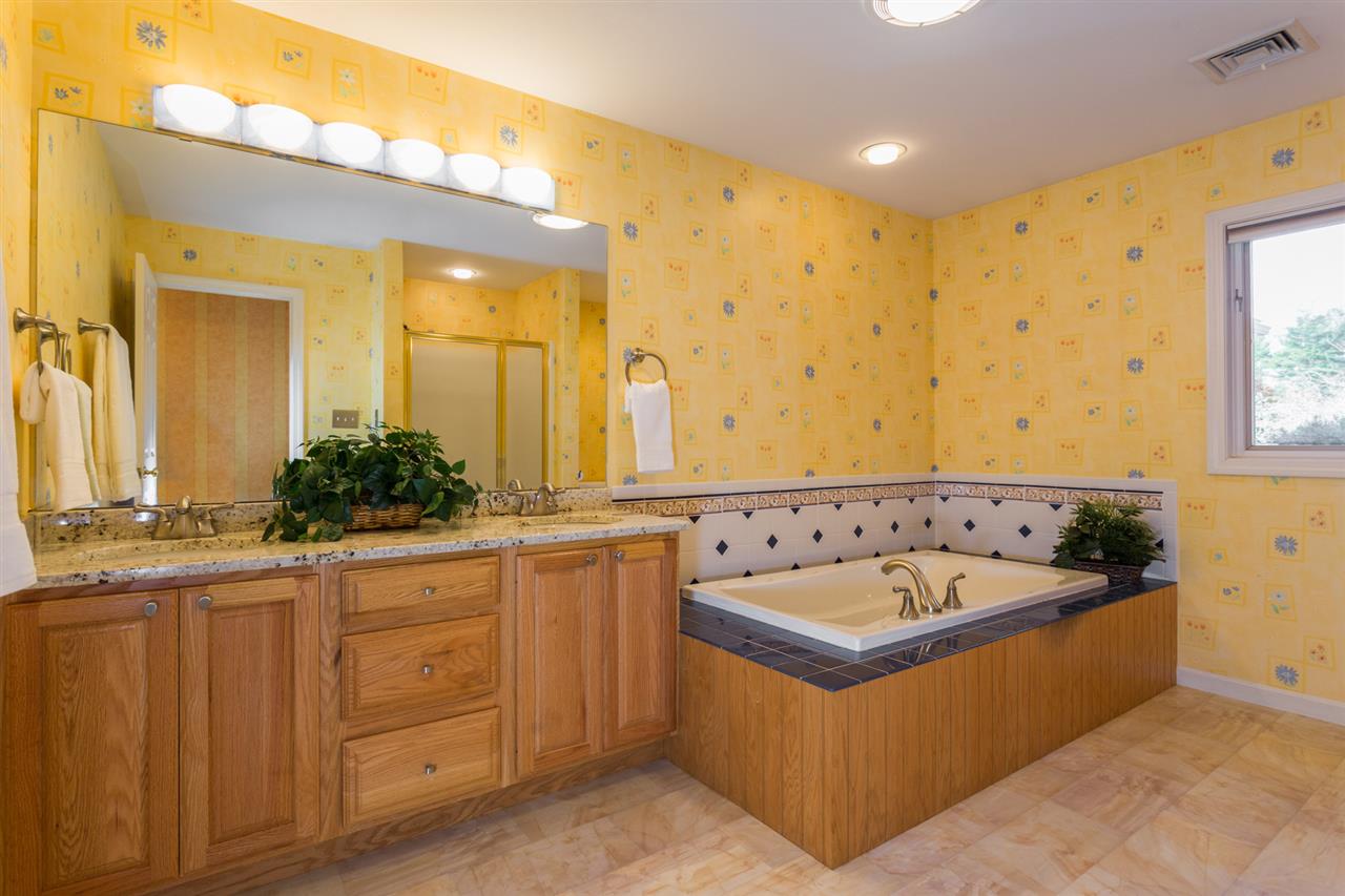 223 Cushing Road Newmarket, NH 03857 - Photo 15 of 40