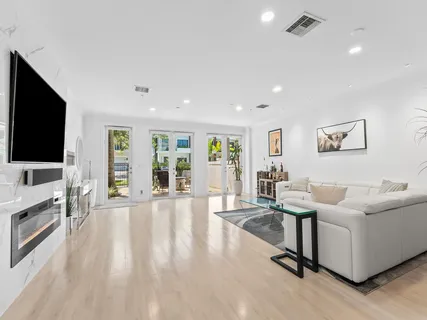 $1,625,000 | 1806 Northeast 26th Avenue, Fort Lauderdale, FL 33305