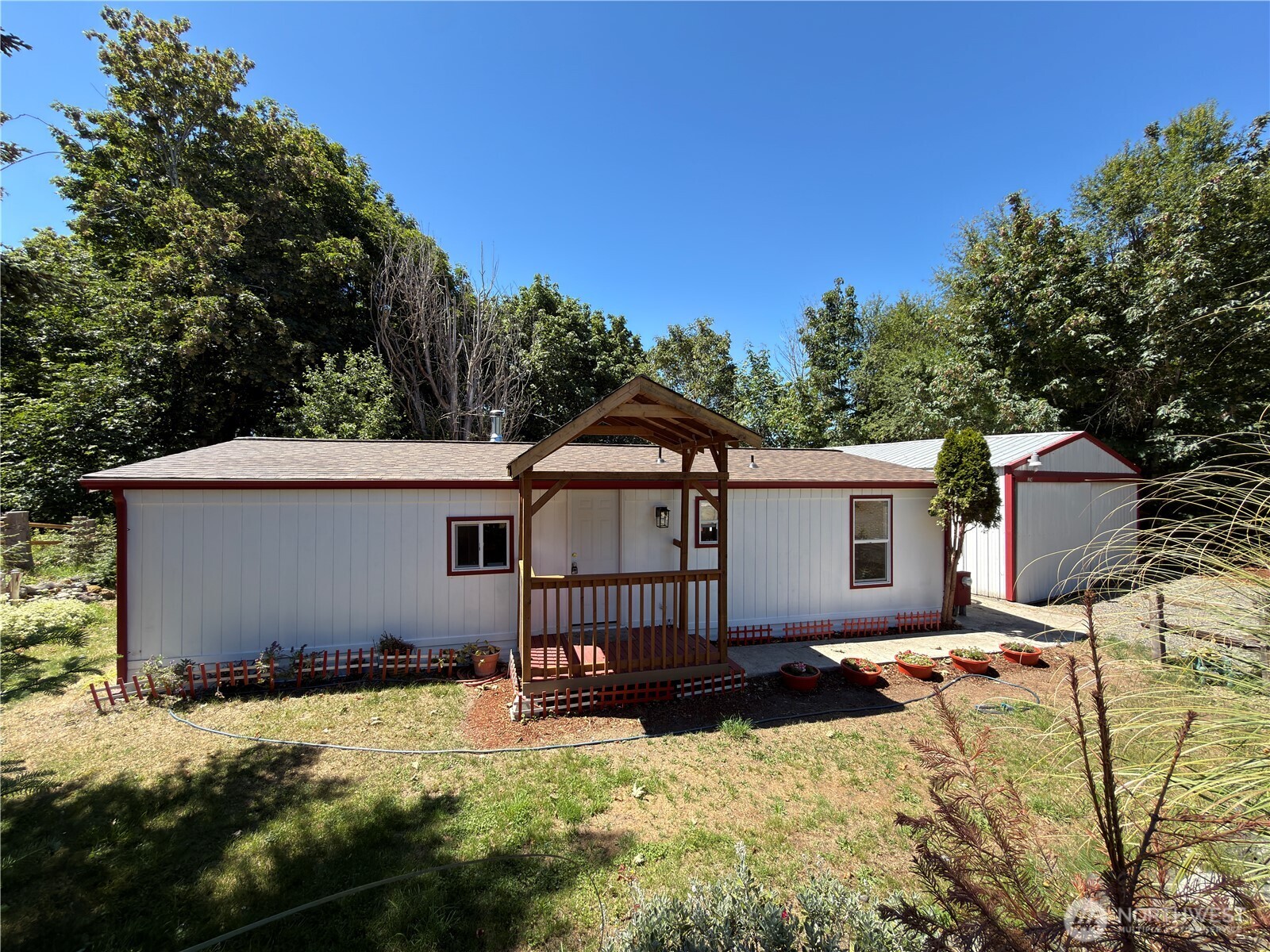 274 Deer Park Road Port Angeles, WA 98362 - Photo 19 of 26