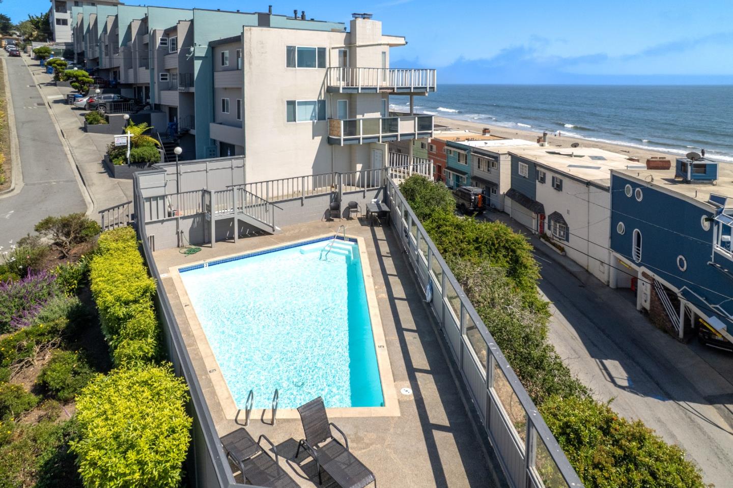 102 Rio Del Mar Boulevard Aptos, CA 95003 - Photo 9 of 10