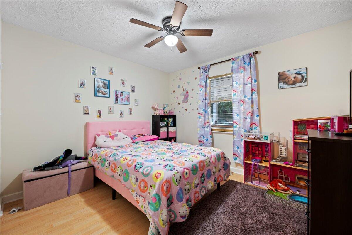 6015 Raintree Trail Fort Pierce, FL 34982 - Photo 17 of 19 23-LUX_4770