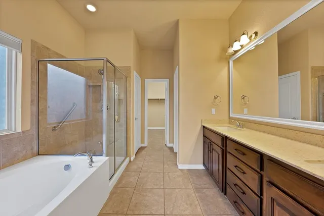 $369,000 | 2600 Pioneer Drive, Denton, TX 76210