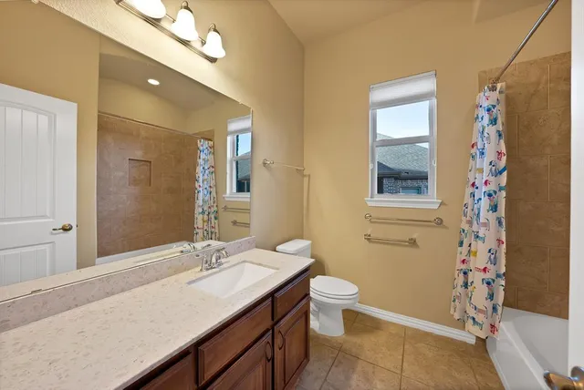 $369,000 | 2600 Pioneer Drive, Denton, TX 76210